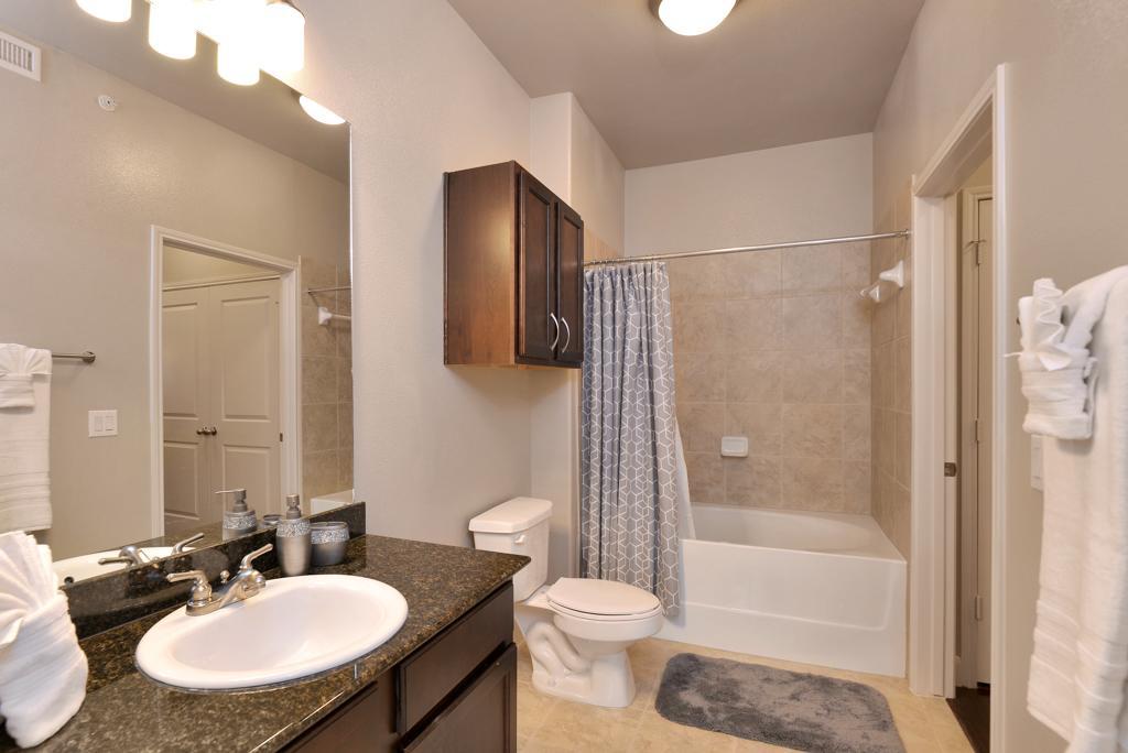 Sunshine At Post Oak Apartman Houston Kültér fotó